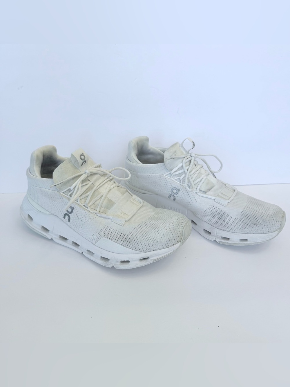 On Cloudnova 2 women’s sneakers in White, size 9.5,